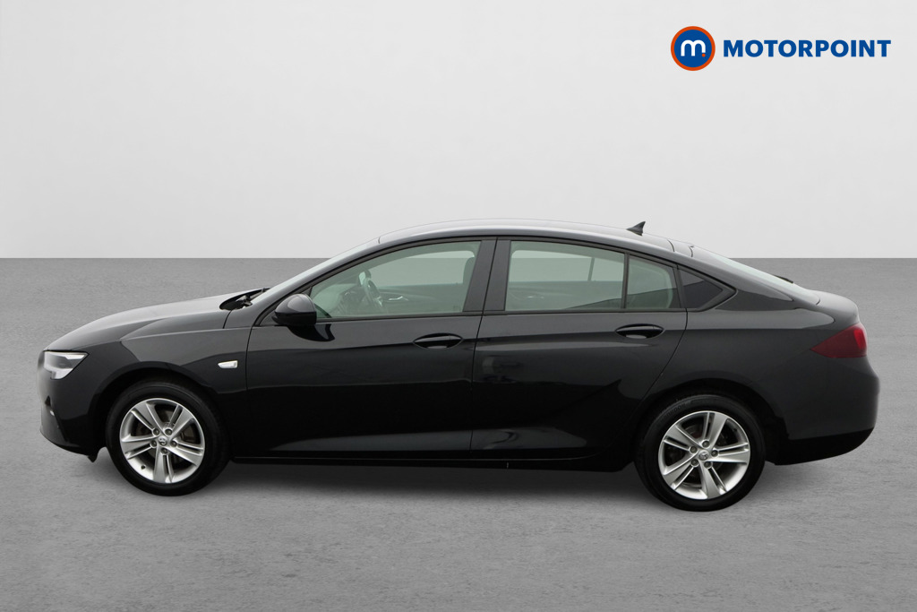 Vauxhall Insignia Se Nav Manual Diesel Hatchback - Stock Number (1576016) - Passenger side