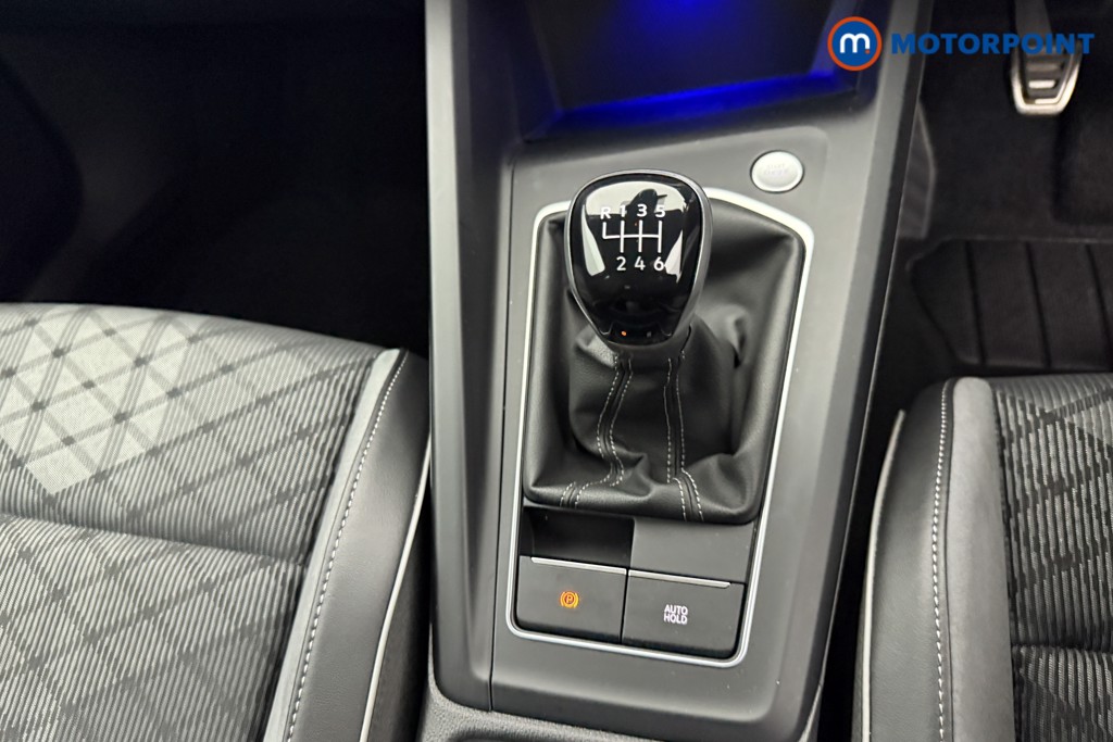 Volkswagen Golf R-Line Manual Petrol Hatchback - Stock Number (1576488) - 12th supplementary image