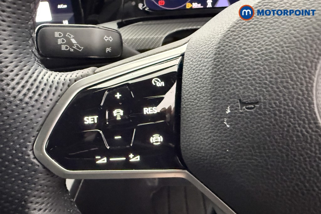 Volkswagen Golf R-Line Manual Petrol Hatchback - Stock Number (1576488) - 13th supplementary image