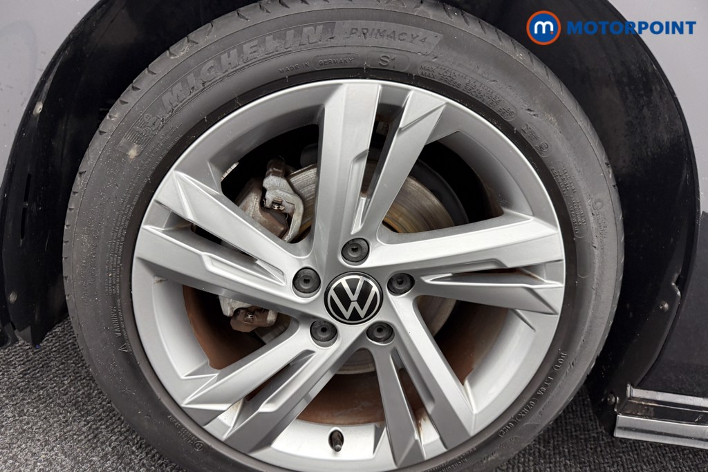 Volkswagen Golf R-Line Manual Petrol Hatchback - Stock Number (1576488) - 28th supplementary image