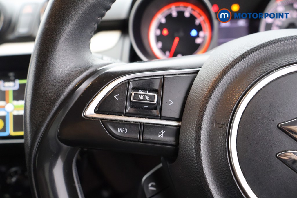 Suzuki Swift Attitude Manual Petrol Hatchback - Stock Number (1576492) - 2nd supplementary image
