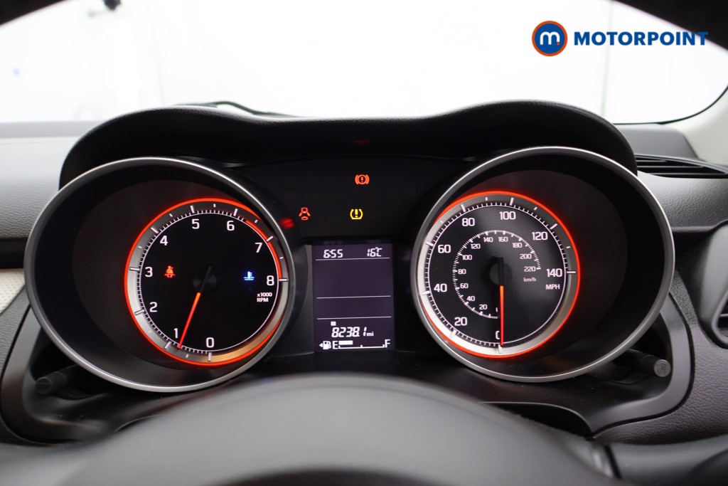 Suzuki Swift Attitude Manual Petrol Hatchback - Stock Number (1576492) - 3rd supplementary image