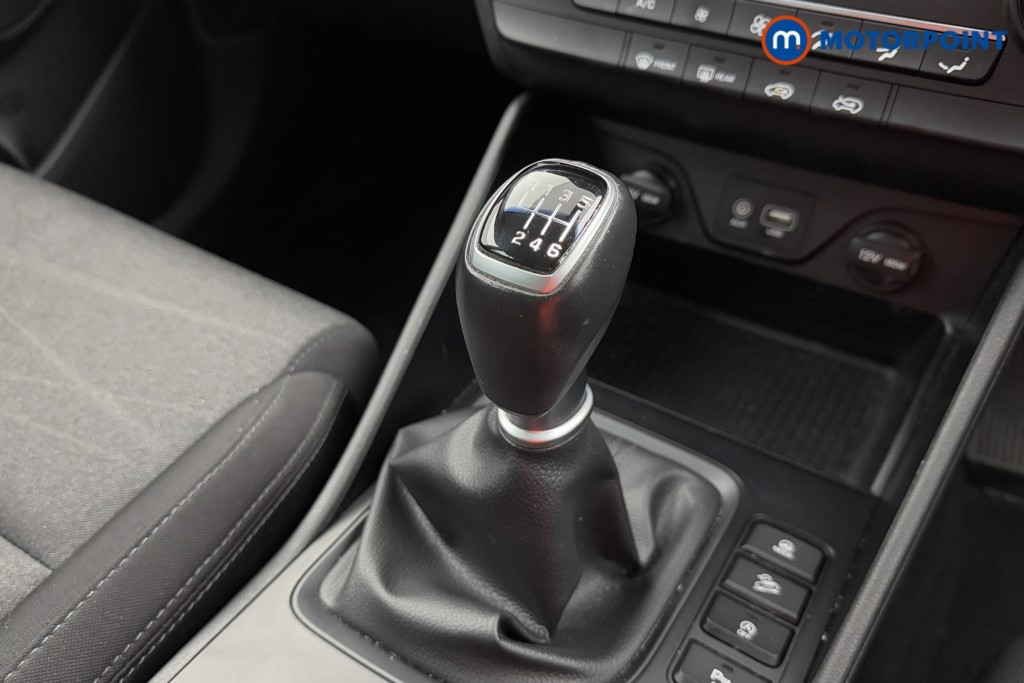 Hyundai Tucson Se Nav Manual Petrol SUV - Stock Number (1576619) - 15th supplementary image