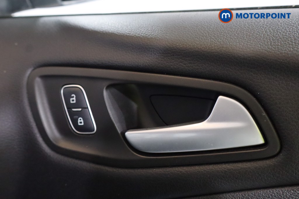 Ford Kuga St-Line Automatic Diesel SUV - Stock Number (1576996) - 11th supplementary image