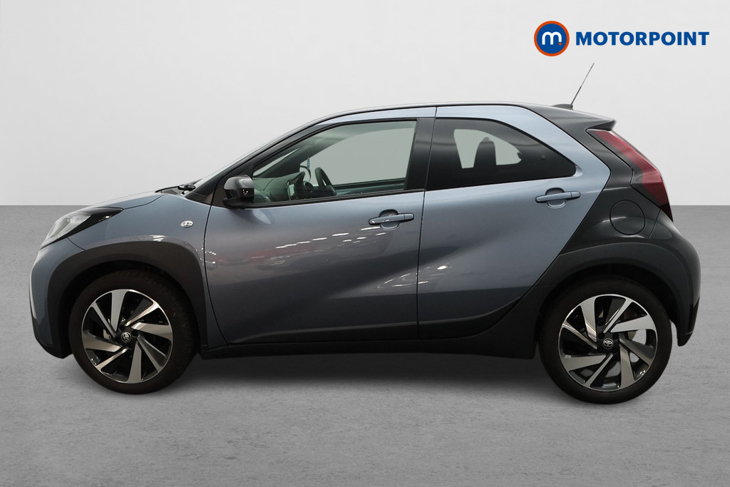 Toyota Aygo X Edge Manual Petrol Hatchback - Stock Number (1577142) - Passenger side