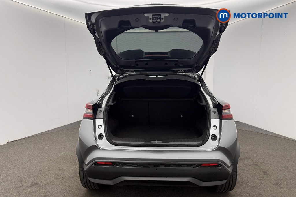 Nissan Juke Tekna Manual Petrol SUV - Stock Number (1577151) - 21st supplementary image