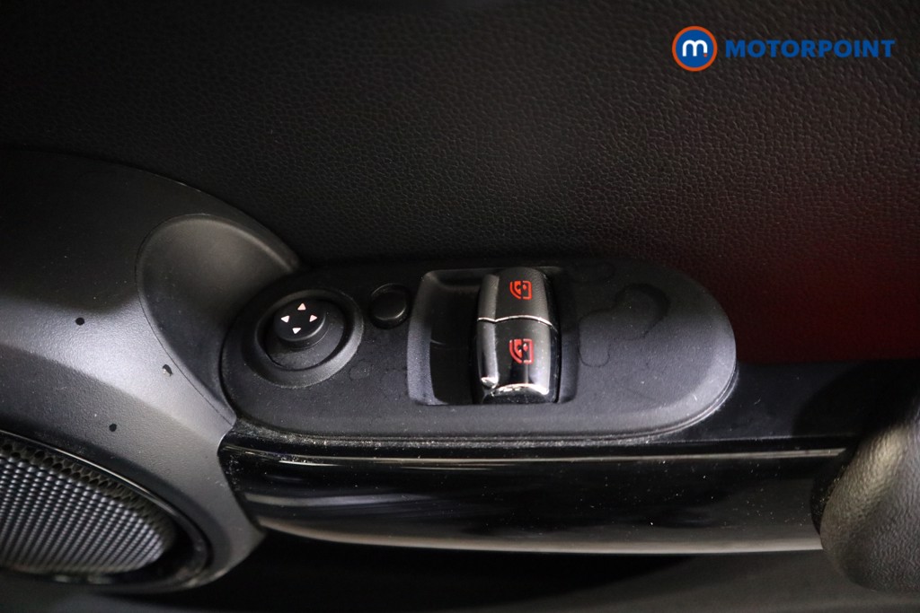 Mini Hatchback Cooper S Automatic Petrol Hatchback - Stock Number (1577173) - 9th supplementary image