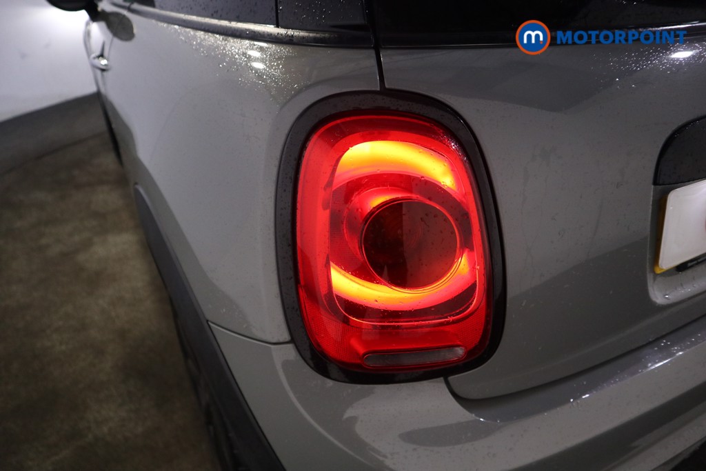 Mini Hatchback Cooper S Automatic Petrol Hatchback - Stock Number (1577173) - 18th supplementary image