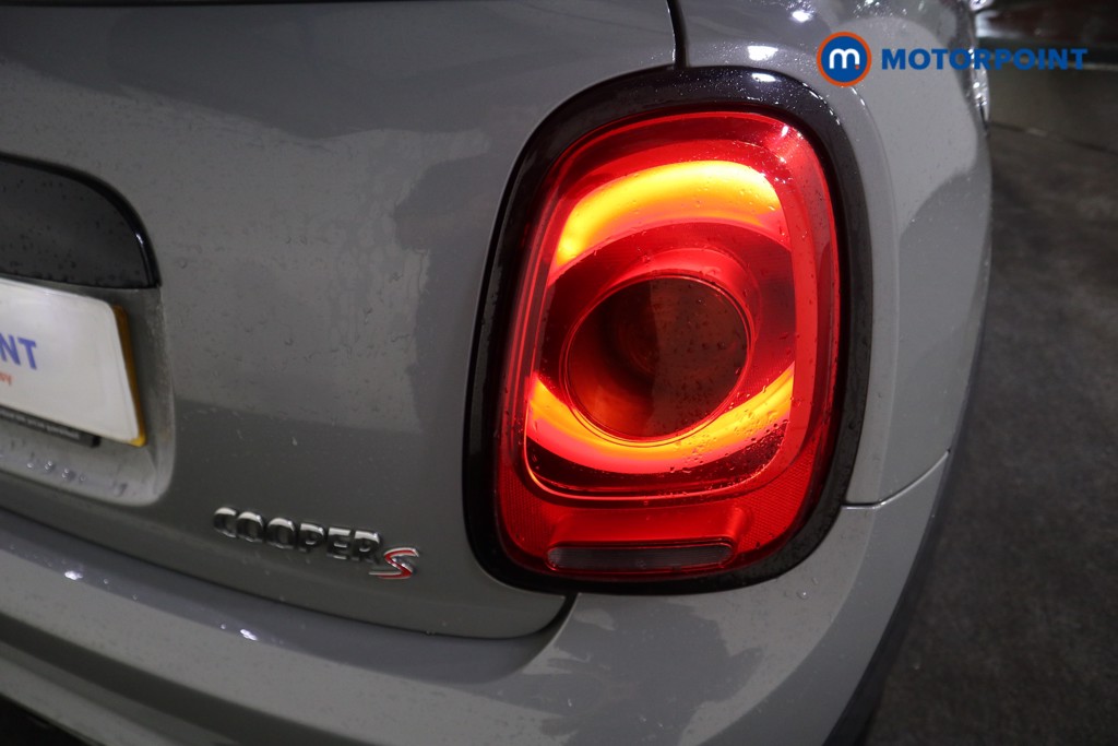 Mini Hatchback Cooper S Automatic Petrol Hatchback - Stock Number (1577173) - 19th supplementary image