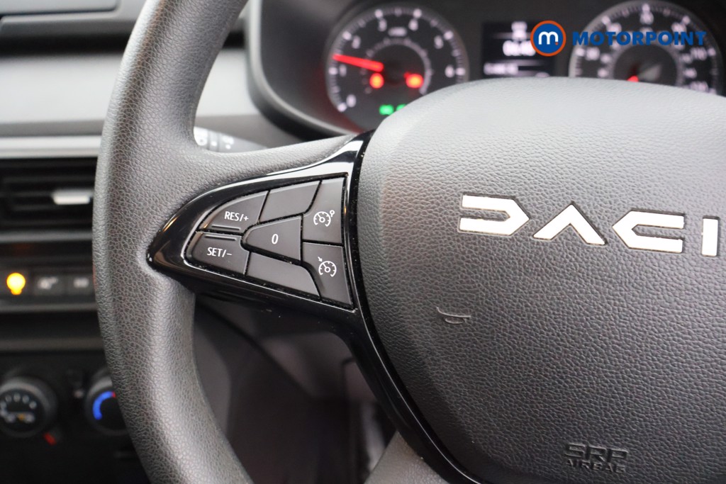 Dacia Sandero Essential Manual Petrol Hatchback - Stock Number (1577259) - 2nd supplementary image