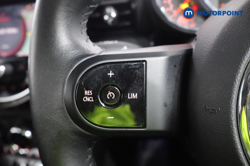 Mini Clubman Cooper Classic Manual Petrol Estate - Stock Number (1577616) - 7th supplementary image