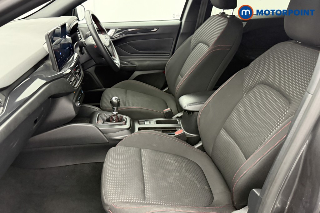 Ford Focus St-Line Edition Manual Petrol-Electric Hybrid Hatchback - Stock Number (1577873) - 20th supplementary image