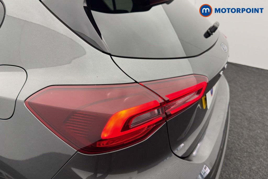 Ford Focus St-Line Edition Manual Petrol-Electric Hybrid Hatchback - Stock Number (1577873) - 23rd supplementary image