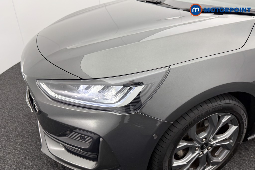 Ford Focus St-Line Edition Manual Petrol-Electric Hybrid Hatchback - Stock Number (1577873) - 26th supplementary image