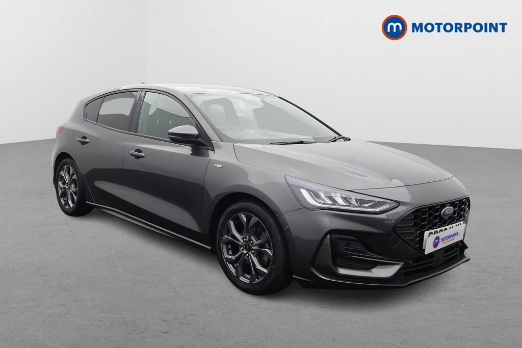 Ford Focus St-Line Edition Manual Petrol-Electric Hybrid Hatchback - Stock Number (1577873) - Drivers side front corner