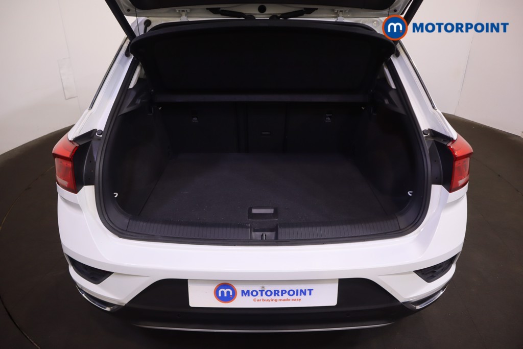Volkswagen T-Roc Active Manual Petrol SUV - Stock Number (1577997) - 8th supplementary image