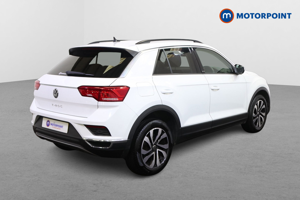 Volkswagen T-Roc Active Manual Petrol SUV - Stock Number (1577997) - Drivers side rear corner