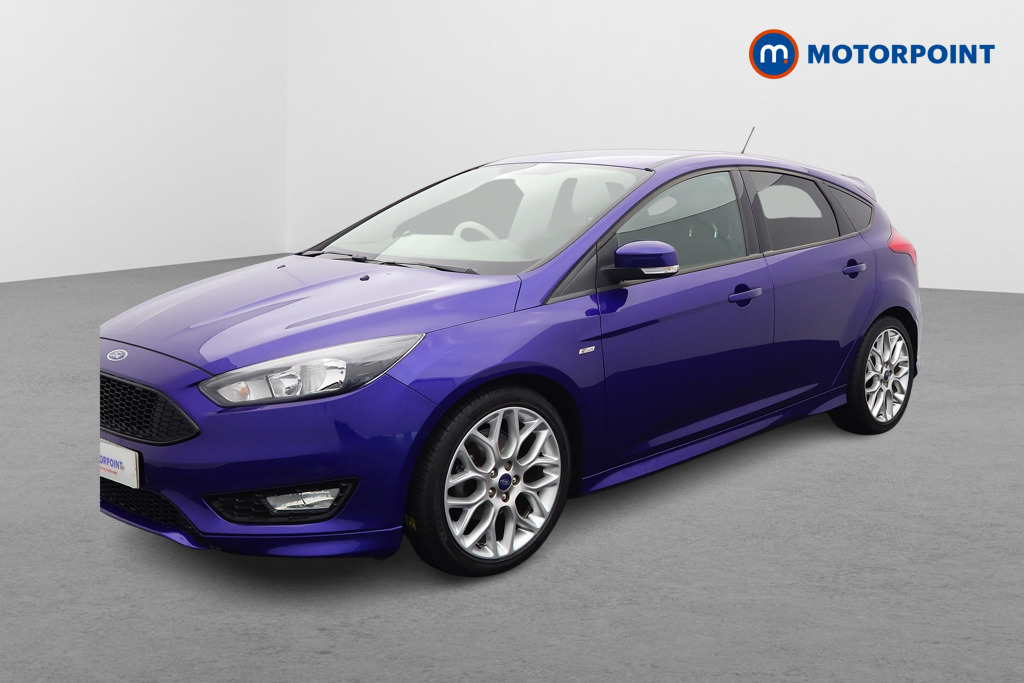 Ford Focus St-Line Manual Petrol Hatchback - Stock Number (1577999) - Passenger side front corner