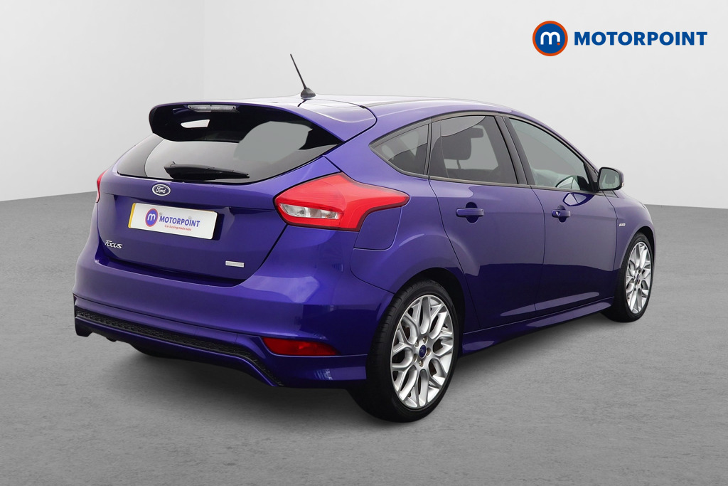 Ford Focus St-Line Manual Petrol Hatchback - Stock Number (1577999) - Drivers side rear corner