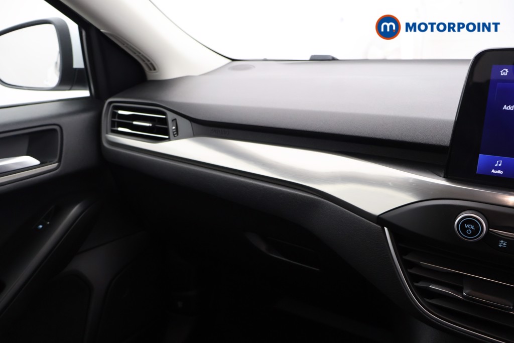 Ford Focus Titanium Manual Petrol Hatchback - Stock Number (1578027) - 7th supplementary image