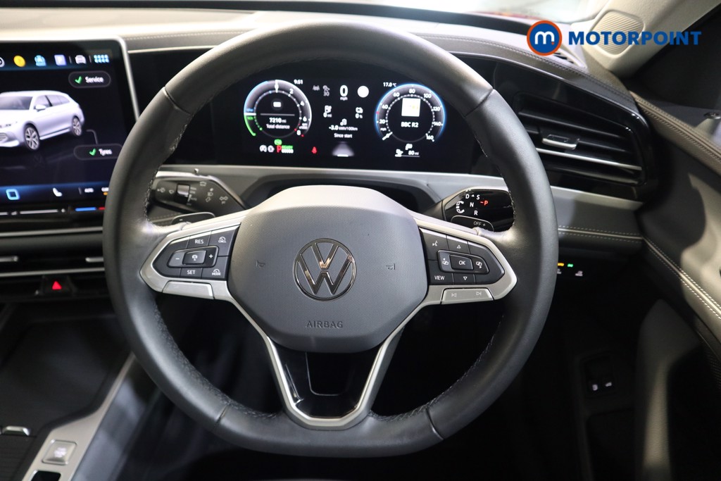 Volkswagen Passat Life Automatic Petrol Plug-In Hybrid Estate - Stock Number (1578088) - 2nd supplementary image
