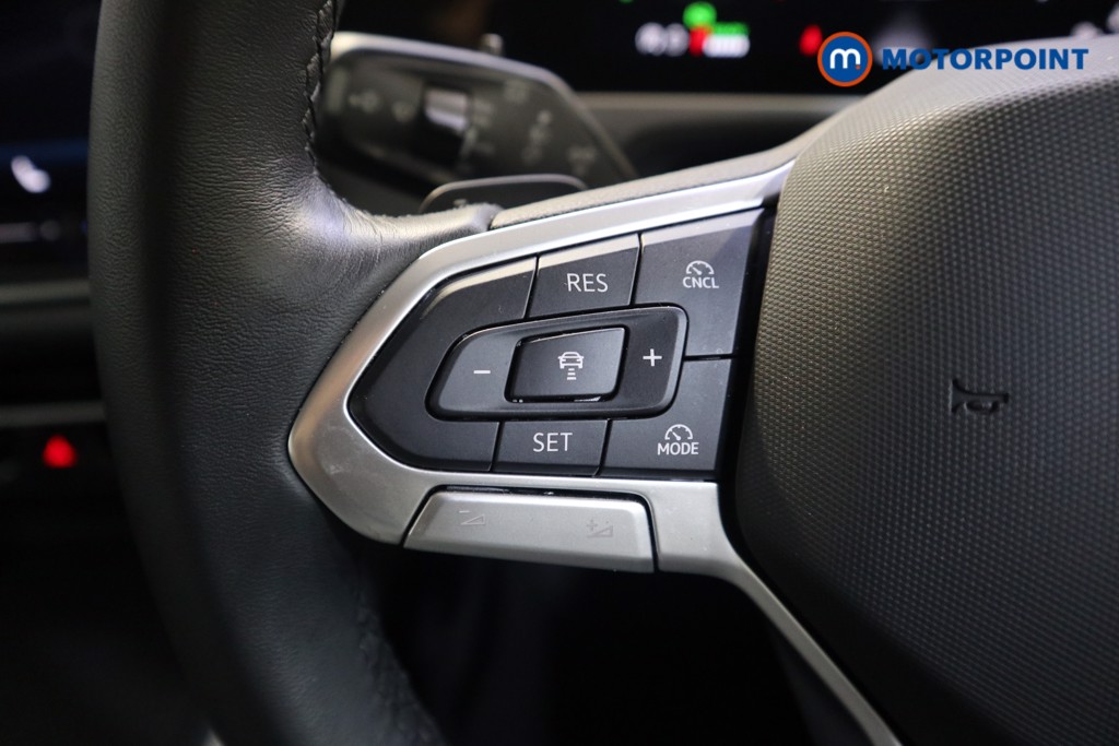 Volkswagen Passat Life Automatic Petrol Plug-In Hybrid Estate - Stock Number (1578088) - 3rd supplementary image