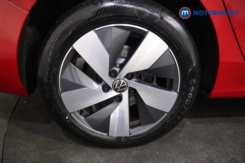 Volkswagen Passat Life Automatic Petrol Plug-In Hybrid Estate - Stock Number (1578088) - 17th supplementary image