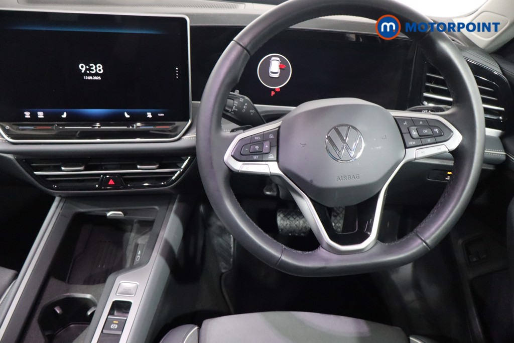 Volkswagen Passat Life Automatic Petrol Plug-In Hybrid Estate - Stock Number (1578097) - 3rd supplementary image