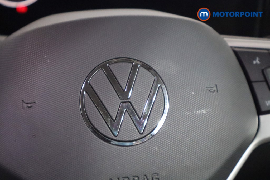 Volkswagen Passat Life Automatic Petrol Plug-In Hybrid Estate - Stock Number (1578097) - 15th supplementary image