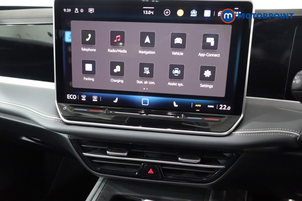 Volkswagen Passat Life Automatic Petrol Plug-In Hybrid Estate - Stock Number (1578097) - 18th supplementary image