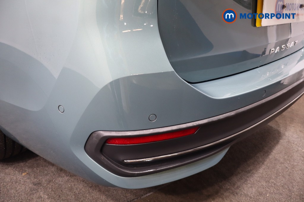 Volkswagen Passat Life Automatic Petrol Plug-In Hybrid Estate - Stock Number (1578097) - 35th supplementary image