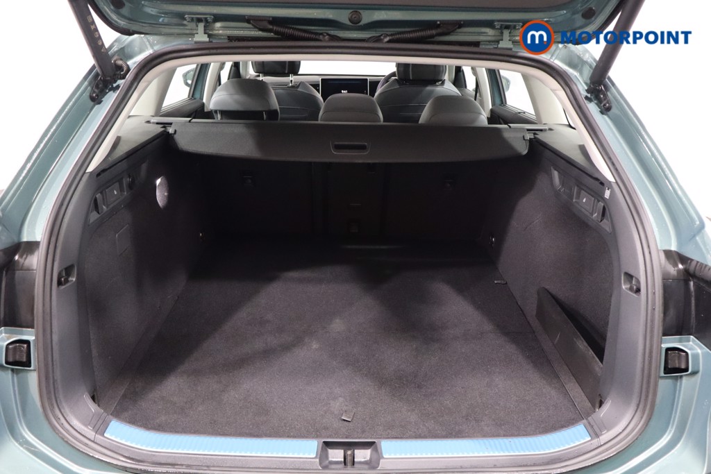 Volkswagen Passat Life Automatic Petrol Plug-In Hybrid Estate - Stock Number (1578097) - 41st supplementary image