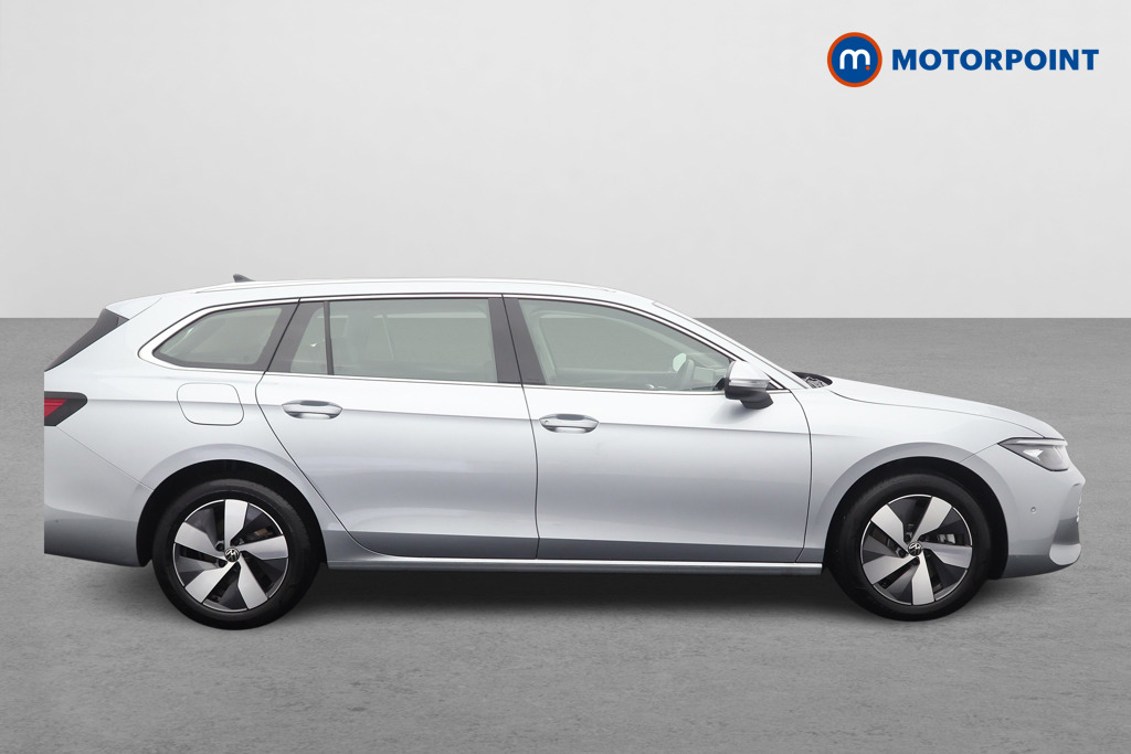 Volkswagen Passat Life Automatic Petrol Plug-In Hybrid Estate - Stock Number (1578120) - Drivers side