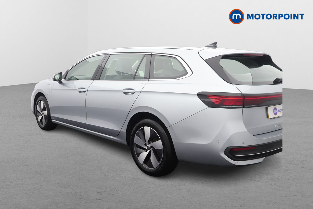 Volkswagen Passat Life Automatic Petrol Plug-In Hybrid Estate - Stock Number (1578120) - Passenger side rear corner
