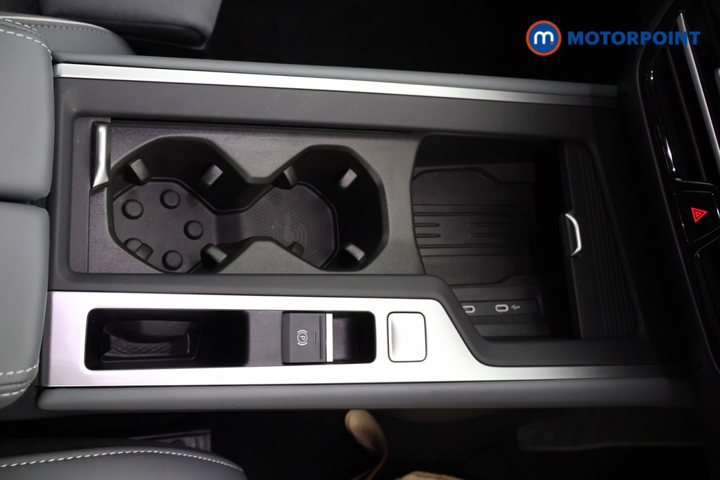 Volkswagen Passat Life Automatic Petrol Plug-In Hybrid Estate - Stock Number (1578124) - 6th supplementary image