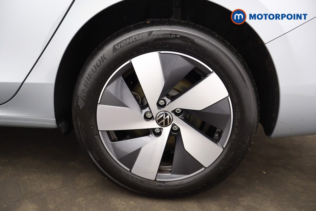 Volkswagen Passat Life Automatic Petrol Plug-In Hybrid Estate - Stock Number (1578124) - 19th supplementary image