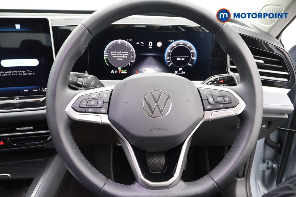 Volkswagen Passat Life Automatic Petrol Plug-In Hybrid Estate - Stock Number (1578124) - 1st supplementary image