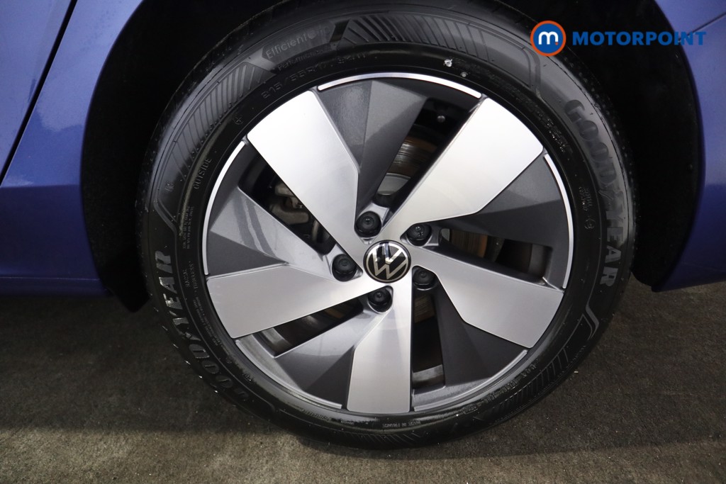 Volkswagen Passat Life Automatic Petrol Plug-In Hybrid Estate - Stock Number (1578135) - 19th supplementary image
