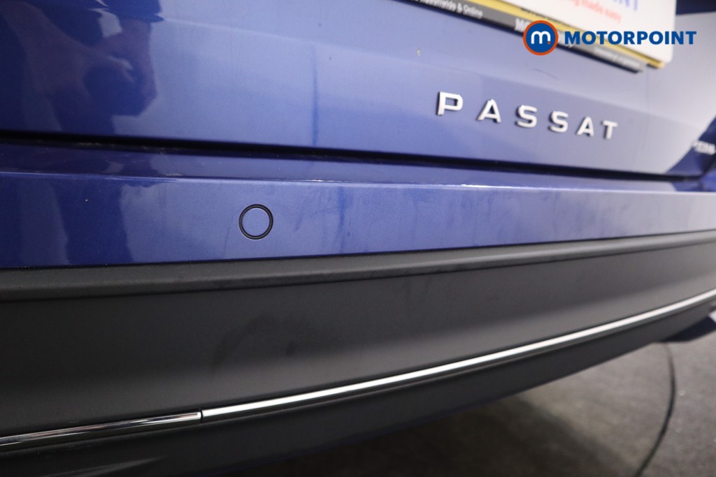 Volkswagen Passat Life Automatic Petrol Plug-In Hybrid Estate - Stock Number (1578135) - 20th supplementary image