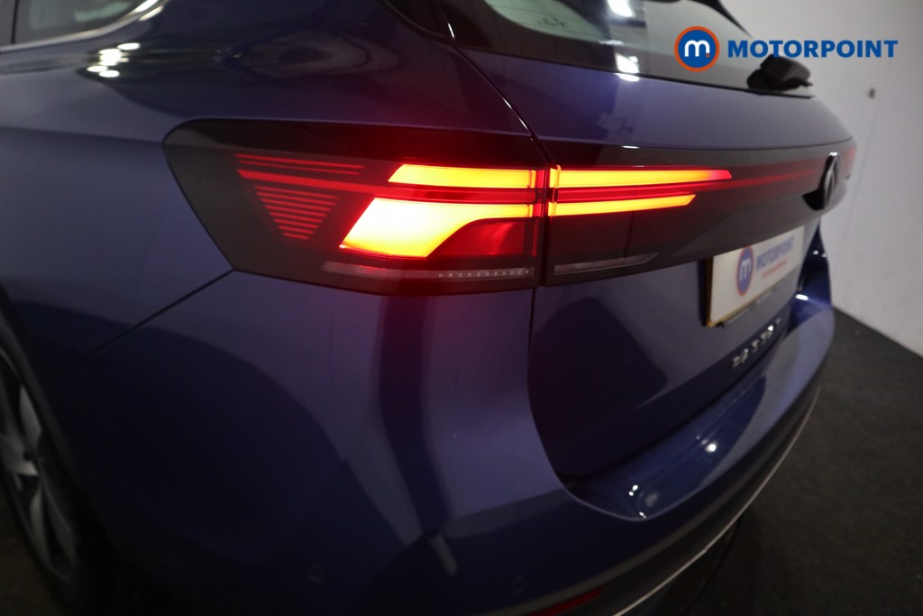 Volkswagen Passat Life Automatic Petrol Plug-In Hybrid Estate - Stock Number (1578135) - 22nd supplementary image