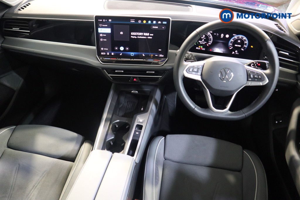 Volkswagen Passat Life Automatic Petrol Plug-In Hybrid Estate - Stock Number (1578137) - 1st supplementary image