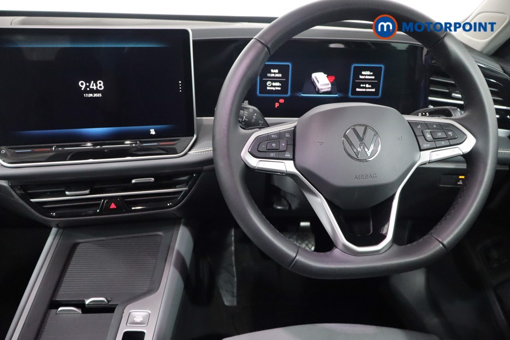 Volkswagen Passat Life Automatic Petrol Plug-In Hybrid Estate - Stock Number (1578149) - 3rd supplementary image