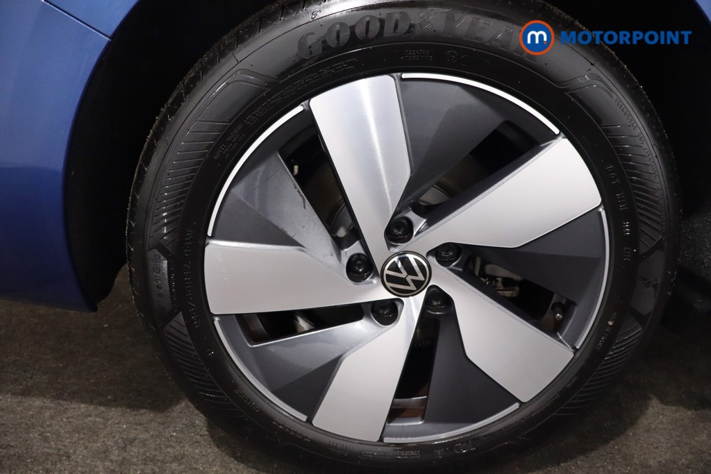 Volkswagen Passat Life Automatic Petrol Plug-In Hybrid Estate - Stock Number (1578149) - 9th supplementary image