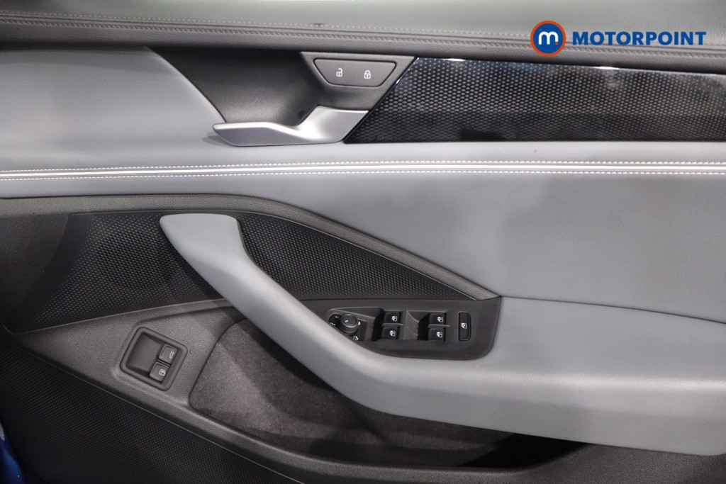 Volkswagen Passat Life Automatic Petrol Plug-In Hybrid Estate - Stock Number (1578149) - 21st supplementary image