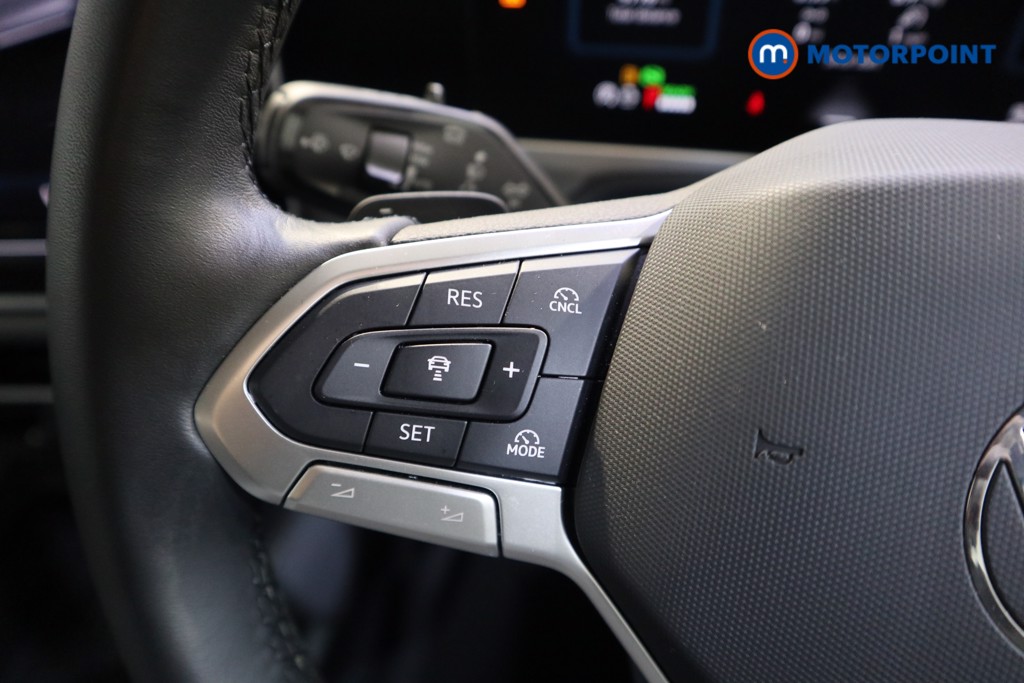 Volkswagen Passat Life Automatic Petrol Plug-In Hybrid Estate - Stock Number (1578154) - 3rd supplementary image