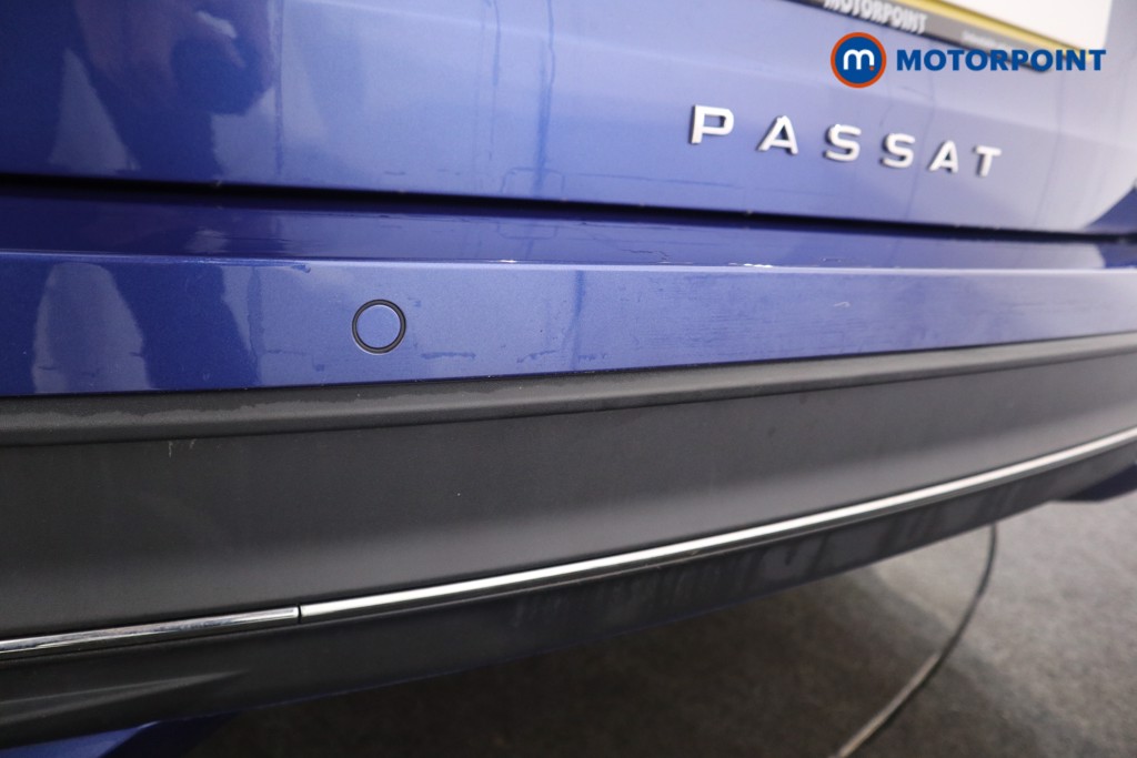Volkswagen Passat Life Automatic Petrol Plug-In Hybrid Estate - Stock Number (1578154) - 20th supplementary image