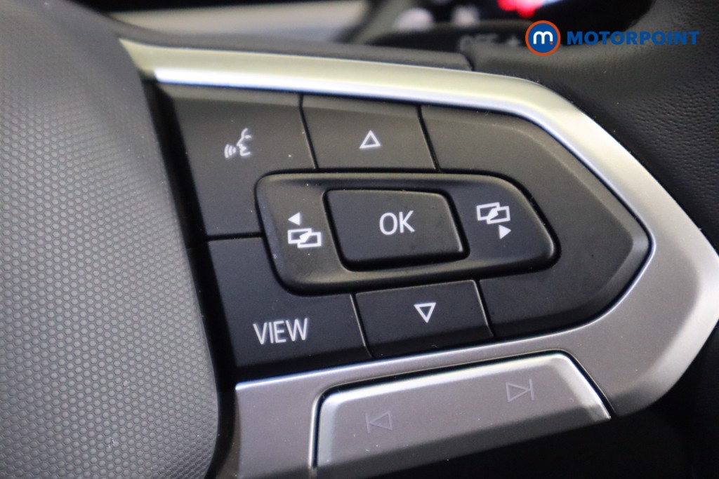 Volkswagen Passat Life Automatic Petrol Plug-In Hybrid Estate - Stock Number (1578156) - 19th supplementary image