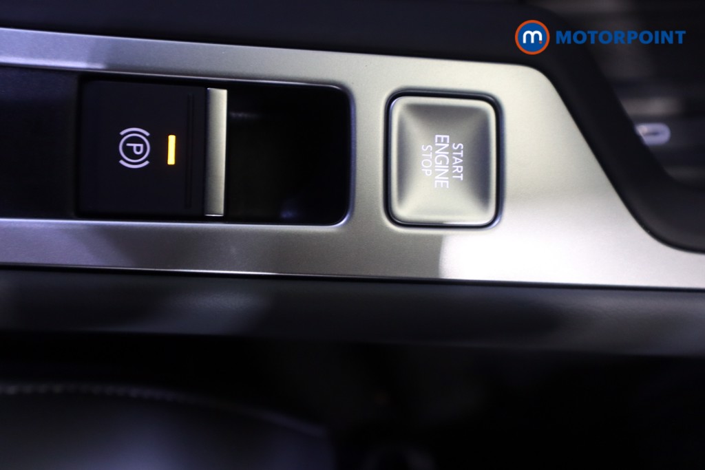 Volkswagen Passat Life Automatic Petrol Plug-In Hybrid Estate - Stock Number (1578156) - 22nd supplementary image