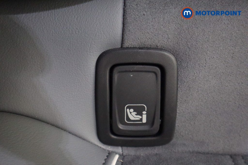 Volkswagen Passat Life Automatic Petrol Plug-In Hybrid Estate - Stock Number (1578156) - 26th supplementary image