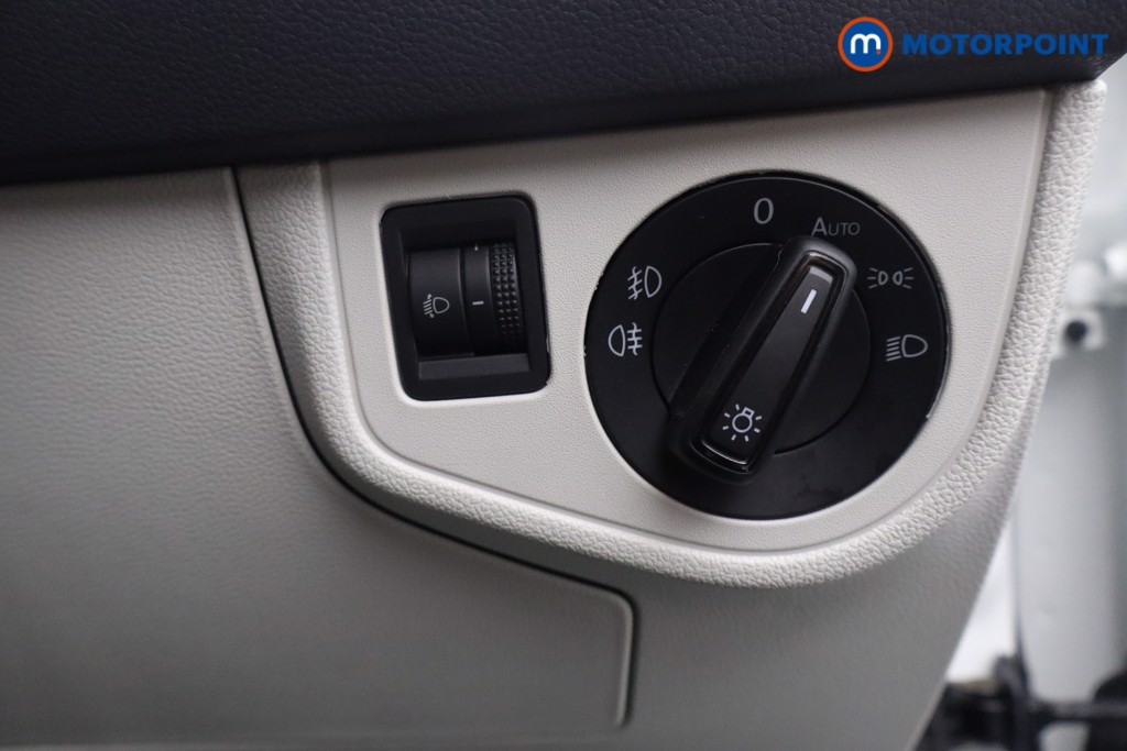 Volkswagen Polo Beats Manual Petrol Hatchback - Stock Number (1578233) - 16th supplementary image